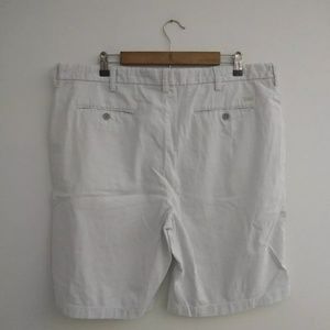 Izod White Shorts